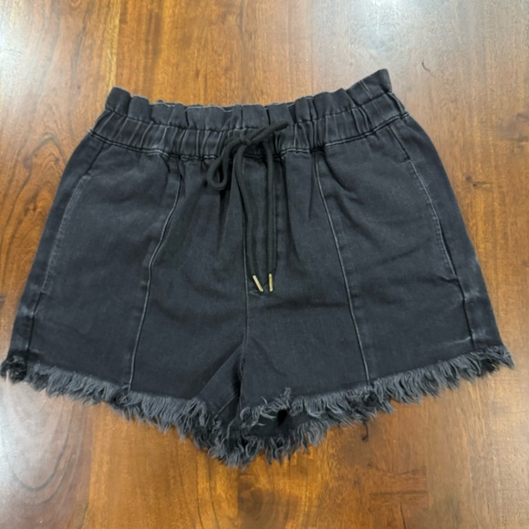 New! Pistola Cooper Salem Black Denim Paperbag Shorts Size Medium - Picture 3 of 8